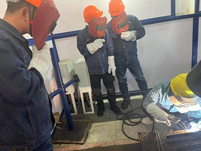 強化考務能力建設 筑牢安全培訓防線——市應急管理局開展安全生產資格考試考務人員特種作業實操業務培訓交流